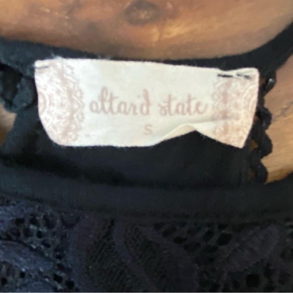 Black Mini Dress Halter Semi Formal Cocktail Lace Fit and Flare Size Small - Picture 4 of 8